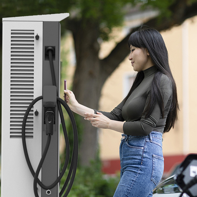 60KW 바닥에 서 있는 레벨 3 CCS 타입 1 Chademo EV 급속 충전기