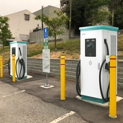 240KW DC 출력 전류 60kw CCS Chademo EV 충전기 Ocpp16.j 듀얼 총 빠른 충전기