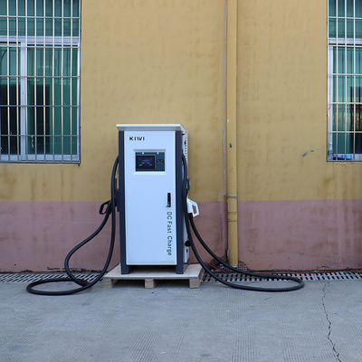 150-160kW 레벨 3 EV 충전 덩어리 플러그 및 플러그 온도 감지 장치로 충전