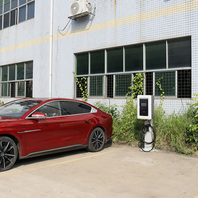 야외 4G 스마트 APP 20kW 30kW 40kW 레벨 3 벽에 장착 된 DC 상업용 CCS1 CCS2 GB/T EV 충전 스테이션